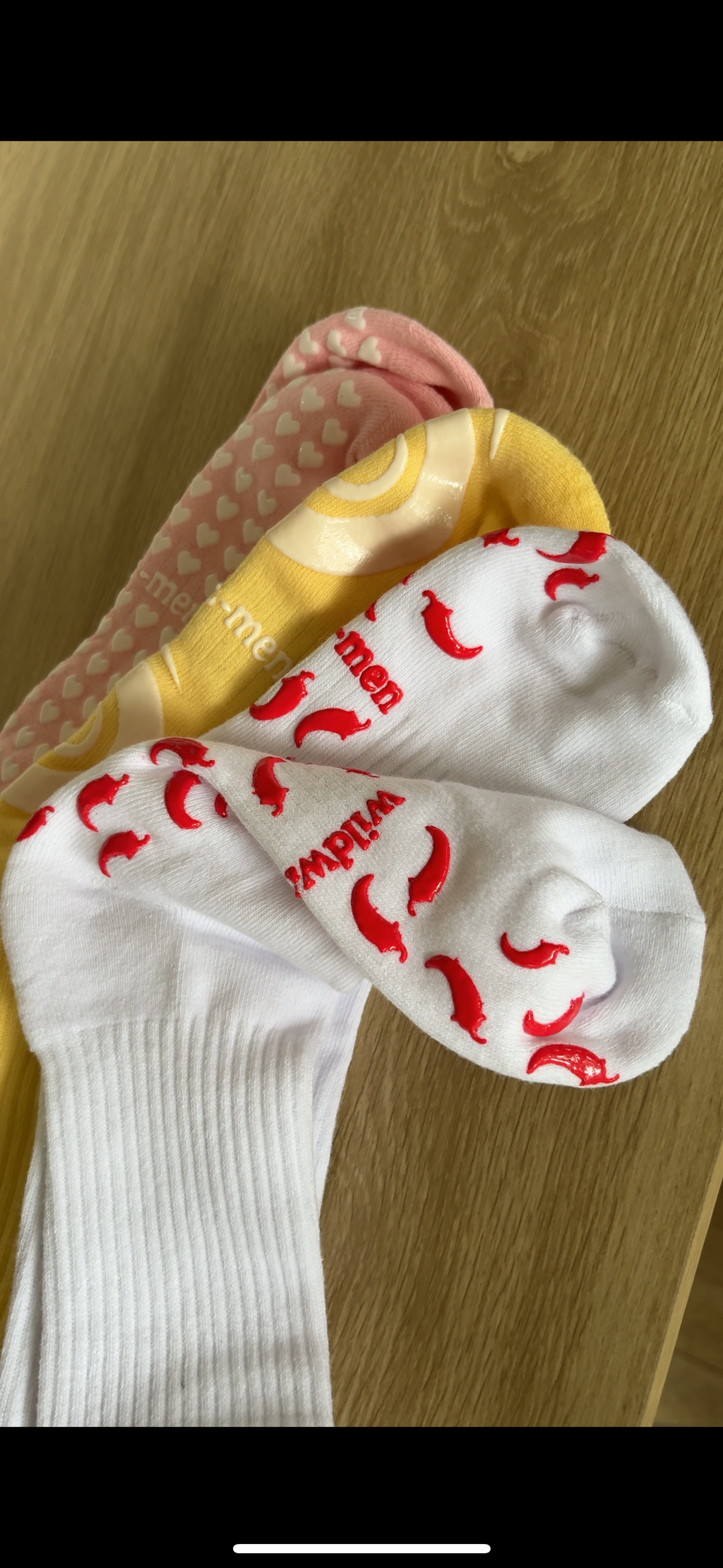 Grip Socks Hot Chilli Print