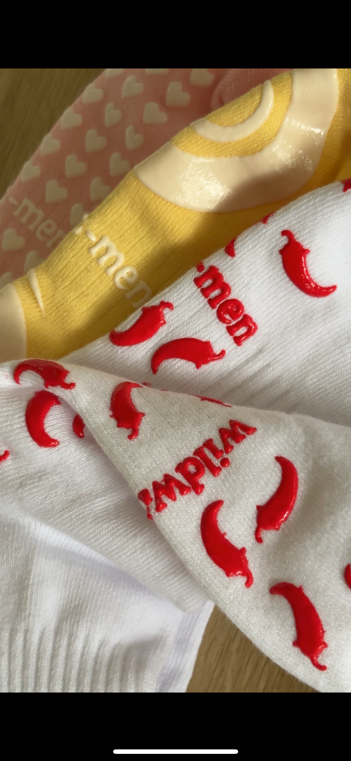 Grip Socks Hot Chilli Print